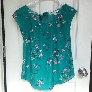 LC Lauren Conrad Green floral Top